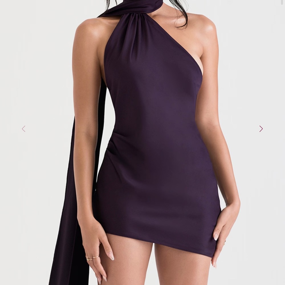 Oh Polly AIDA
Night Shade Asymmetric Wrap Neck Dress